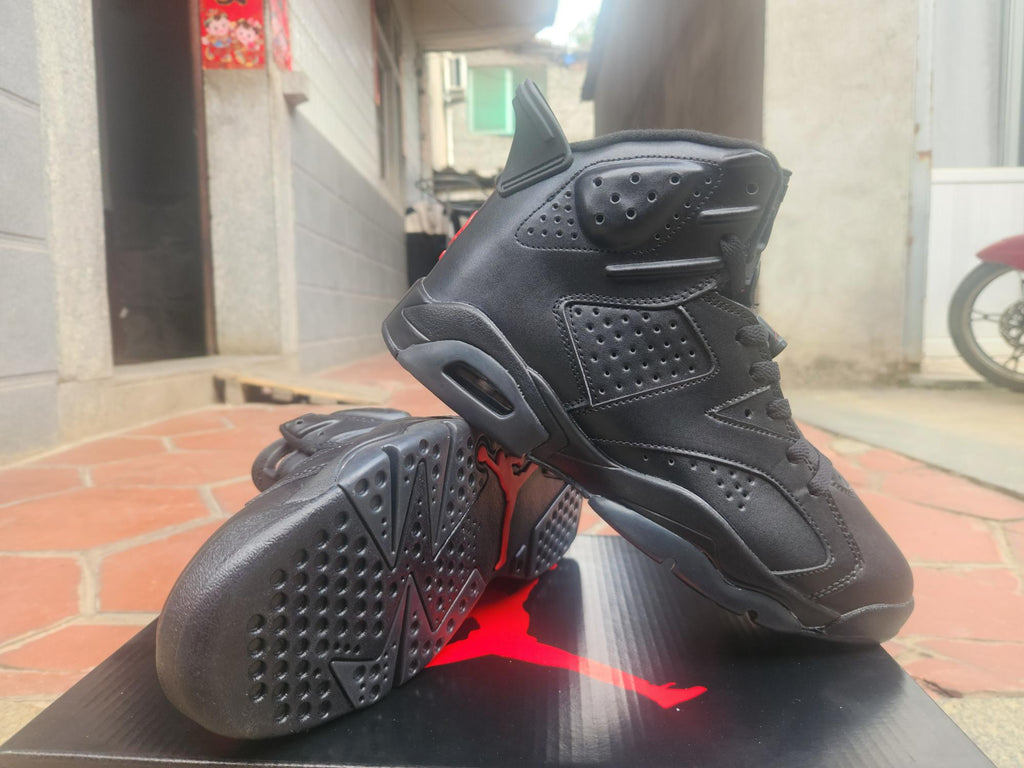 Air Jordan 6 Retro Sneakers - Black and Grey