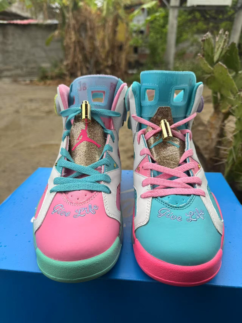 Air Jordan 6 Retro Sneakers - White, Blue and Pink