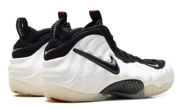 Nike Air Foamposite Pro Sneakers 'Pearl'
