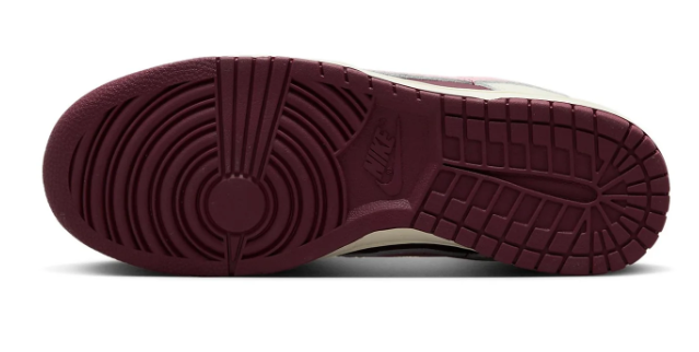 Nike Dunk Low Premium 'Valentine's Day 2023'